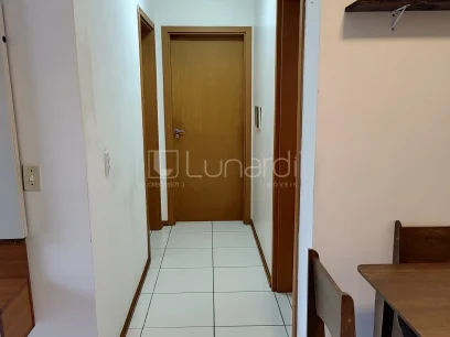 Foto Apartamento com 2 Dormitórios