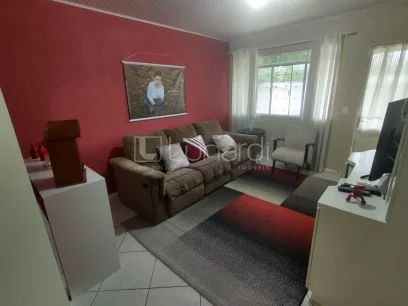 Foto Casa com 4 Dormitórios
