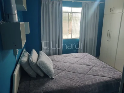 Foto Casa com 4 Dormitórios