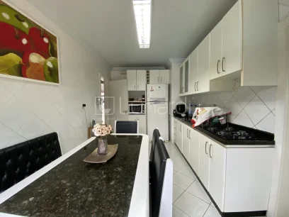 Foto Casa com 3 Dormitórios
