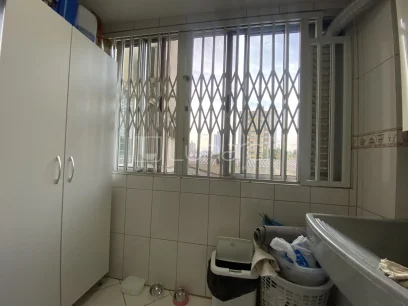 Foto Apartamento com 3 Dormitórios