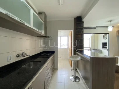 Foto Apartamento com 2 Dormitórios