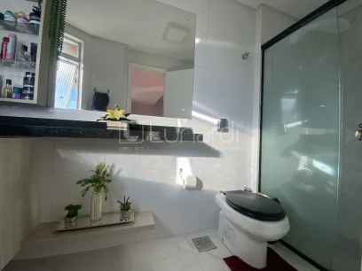 Foto Apartamento com 3 Dormitórios