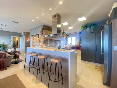 Foto Apartamento com 3 Suítes