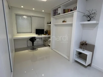 Foto Apartamento com 2 Suítes