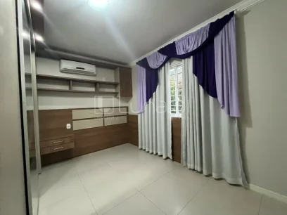 Foto Apartamento com 3 Dormitórios