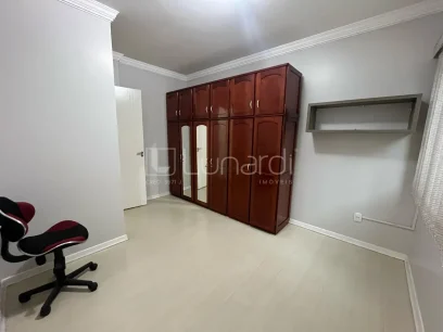 Foto Apartamento com 3 Dormitórios