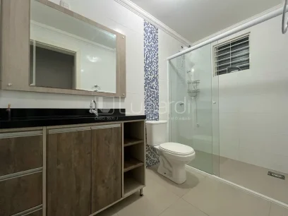 Foto Apartamento com 3 Dormitórios