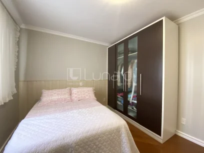 Foto Apartamento com 3 Dormitórios