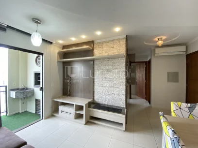Foto Apartamento com 2 Dormitórios
