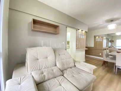 Foto Apartamento com 2 Dormitórios