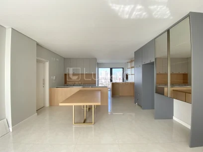 Foto Apartamento com 3 Suítes