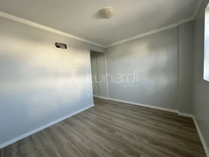 Foto Apartamento com 2 Dormitórios