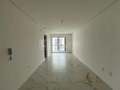 Apartamento com 2 Dormitórios