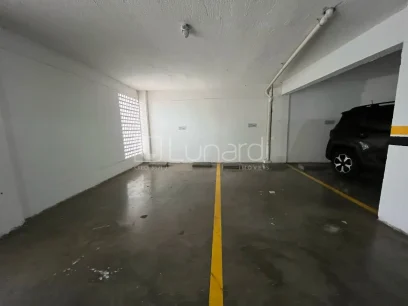 Foto Apartamento com 2 Dormitórios