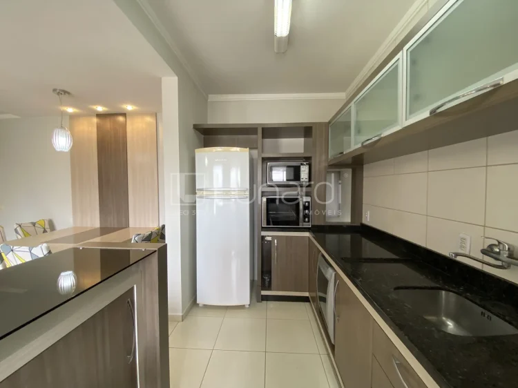Apartamento com 2 Dormitórios