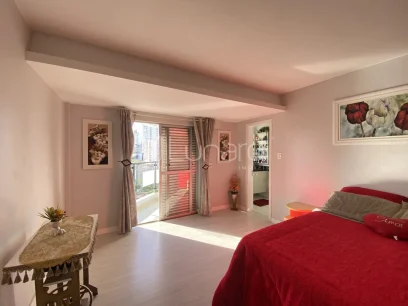 Foto Apartamento com 3 Dormitórios