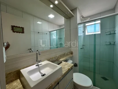 Foto Apartamento com 2 Dormitórios
