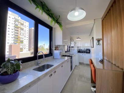 Foto Apartamento com 2 Dormitórios