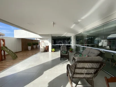 Foto Apartamento com 2 Dormitórios