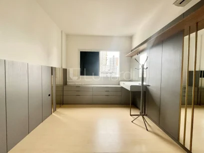 Foto Apartamento com 2 Dormitórios