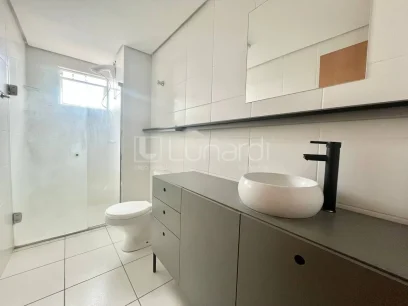 Foto Apartamento com 2 Dormitórios