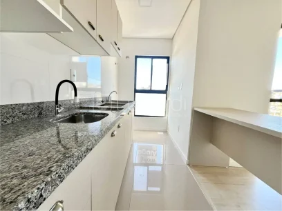 Foto Apartamento com 2 Dormitórios