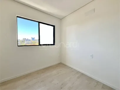 Foto Apartamento com 2 Dormitórios