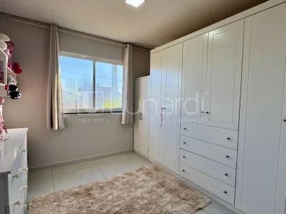Foto Casa com 2 Dormitórios