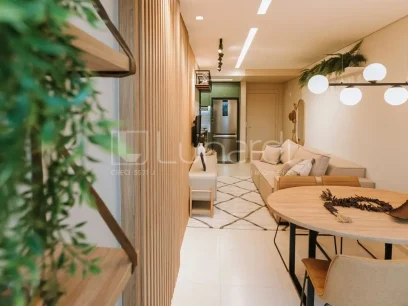 Foto Apartamento com 2 Dormitórios