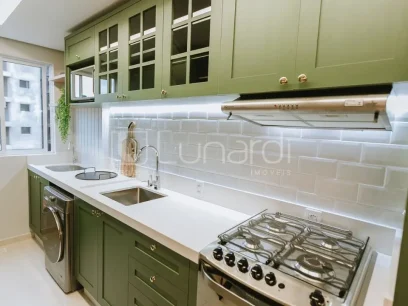 Foto Apartamento com 2 Dormitórios