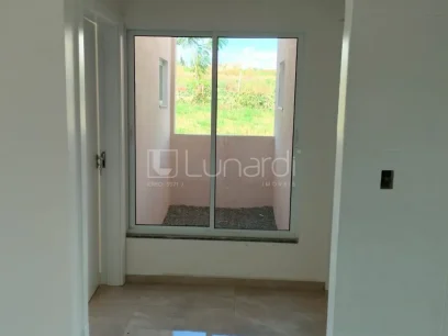 Foto Casa com 2 Dormitórios