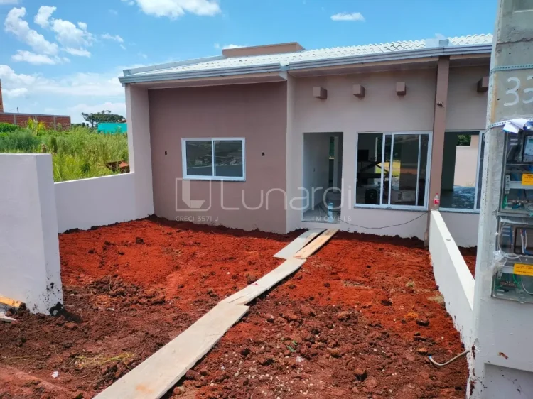 Casa com 2 Dormitórios