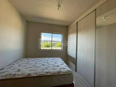 Foto Apartamento com 2 Dormitórios
