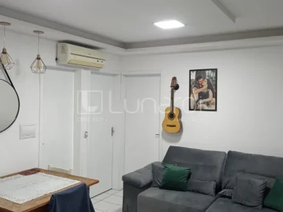 Apartamento com 2 Dormitórios