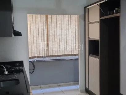 Foto Apartamento com 2 Dormitórios