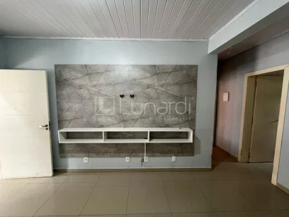 Foto Casa com 2 Dormitórios