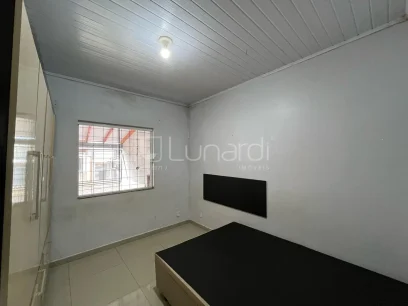 Foto Casa com 2 Dormitórios
