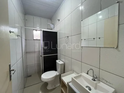 Foto Casa com 2 Dormitórios