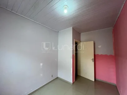 Foto Casa com 2 Dormitórios