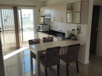 Apartamento com 2 Dormitórios