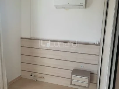 Foto Apartamento com 2 Dormitórios