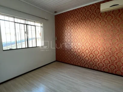 Foto Casa com 4 Dormitórios