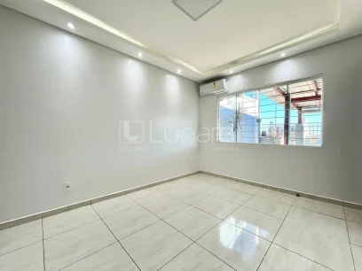 Casa com 3 Dormitórios