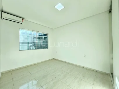 Foto Casa com 3 Dormitórios
