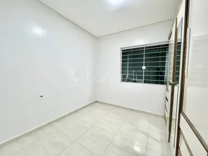 Foto Casa com 3 Dormitórios