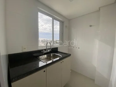 Foto Apartamento com 2 Dormitórios