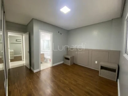 Foto Apartamento com 2 Dormitórios