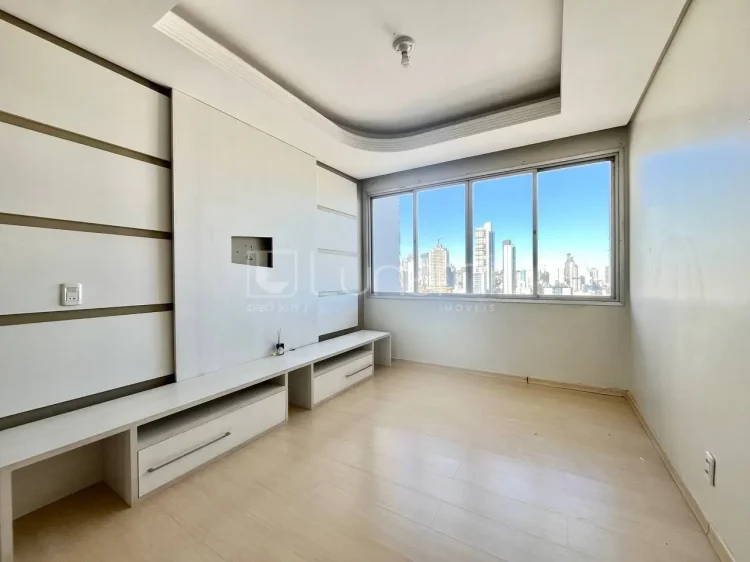 Apartamento com 3 Dormitórios