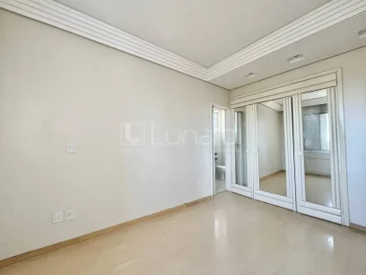 Foto Apartamento com 3 Dormitórios